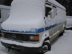 Mercedes-Benz 609 4,0D pitkä korkea -89
