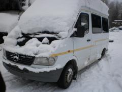 Mercedes-Benz Sprinter 208