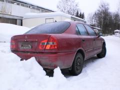 Mitsubishi Carisma