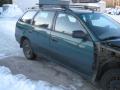 Kuva 2: Toyota Avensis 1.6i 16v farmari 1999