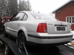 Volkswagen Passat 1,6 Aut. sedan -98