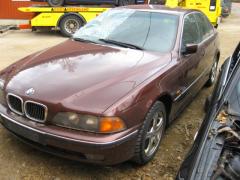 BMW E39 528i Sed