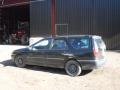 Kuva 2: Renault Laguna 2,0 16V RXE farm. -96  1996