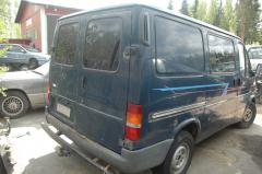 Ford Transit-100