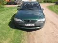 Kuva 2: Opel Vectra B 1,6 16V sedan -96 1996