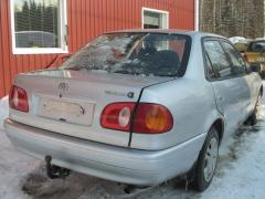 Toyota Corolla E110 1.4 VVT-i Sed