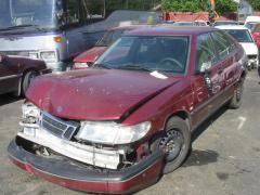 Saab 900