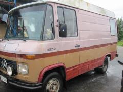 Mercedes-Benz L407D/2950