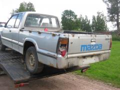 Mazda B2200 2,2D 2WD -89