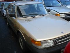 Saab 900