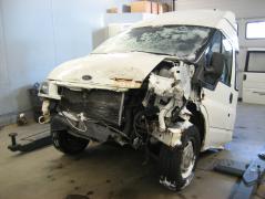Ford Transit 2.4TDi Minibussi