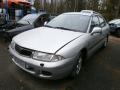 Kuva 2: Mitsubishi Carisma 1,8 5D -98  1998