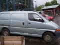 Kuva 2: Toyota Hiace 2,4D lyhyt -95 1995