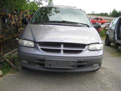 Chrysler Voyager 3.3i automaatti