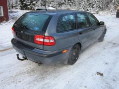 Volvo V40 1.6i 16V