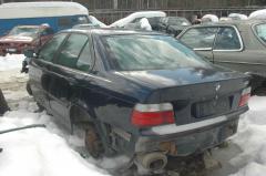 BMW 325 i
