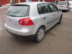 Volkswagen Golf V 1.4i 16V 5/HB