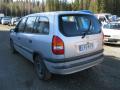 Kuva 2: Opel Zafira 2001