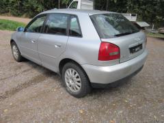Audi A3 (8L) 1.6i 8V 5/HB