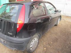 Fiat Punto 1.2i 8V 3/HB