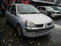 Kuva 2: Renault Clio 1.2i 16v 3d. hb 2002