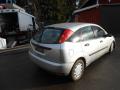 Kuva 3: Ford Focus 1,8TD 5d HB-99 1999