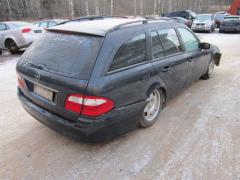 Mercedes-Benz E 211 220 CDi Farm