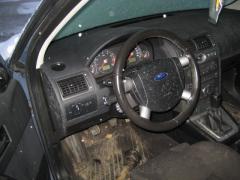 Ford Mondeo 1.8i 16v sedan 81kw