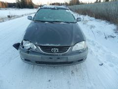 Toyota Avensis 1.6 VVti -02