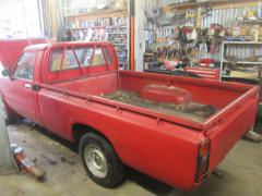 Toyota Hilux 2.2d -82