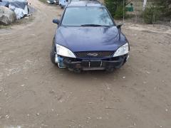 Ford Mondeo Ghia 5D STW 2.0TD -01