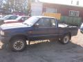 Kuva 3: Mazda B2500 2,5D 4x4 -98  1998