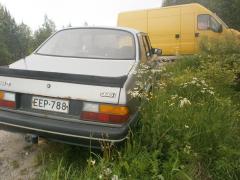Saab 900