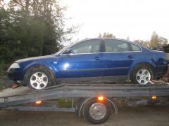 Volkswagen Passat 1,8T sedan -01 