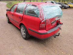 Skoda Octavia 1.8i 20V Farm