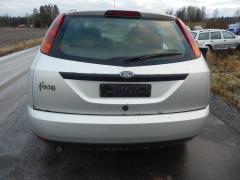 Ford Focus 1.8 TD HB -01