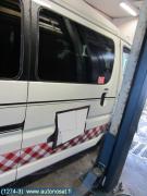 Toyota hi-ace 06->>