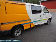 Toyota hi-ace 06->>