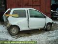 Kuva 3: Renault twingo i 99-06 2000