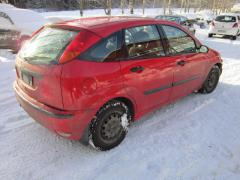 Ford Focus 1.6i 16V 5/HB