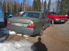 Mercedes-Benz 124 200