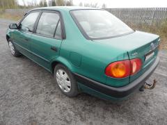 Toyota Corolla 1.6 sedan -98