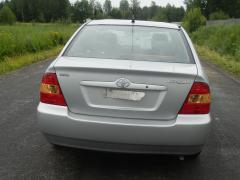 Toyota Corolla 1.4 VVti sedan -03