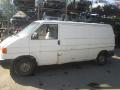 Kuva 3: Volkswagen Transporter 2,5TDI pitk -99 1999