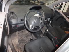 Toyota Yaris 06-11