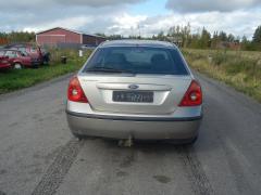 Ford Mondeo 1.8 HB -03
