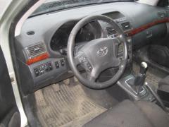 Toyota Avensis D4D farkku