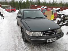 Saab 900