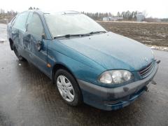 Toyota Avensis 1.6 LB -98