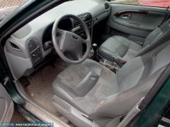 Volvo S40 4D Sedan 2.0i MT5 -04